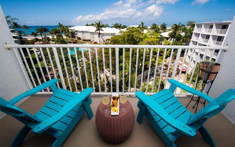 Margaritaville Beach Resort Grand Cayman George Town Zewnętrze zdjęcie